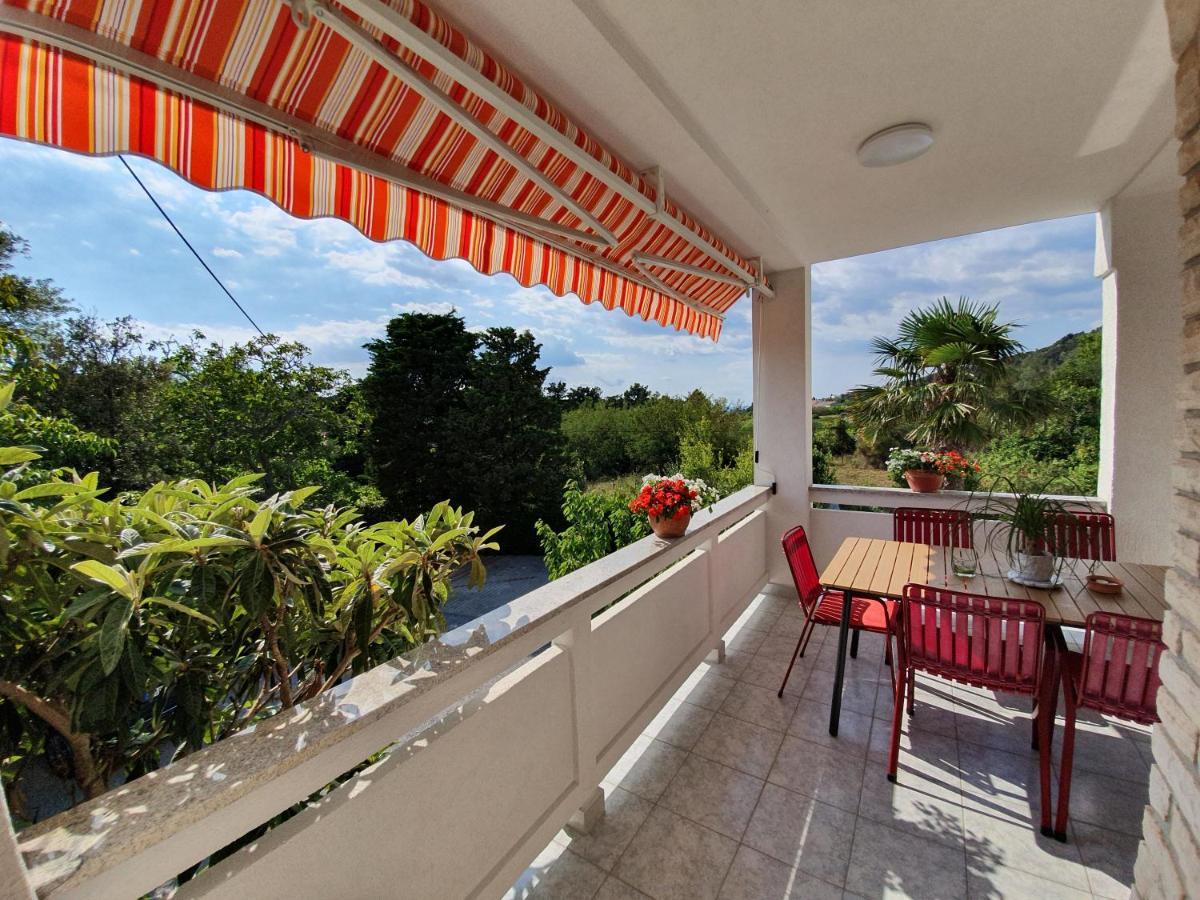 Apartments Angela Kampor ภายนอก รูปภาพ