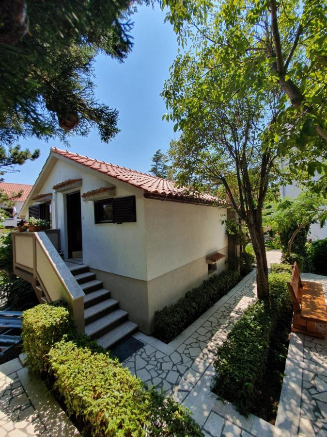 Apartments Angela Kampor ภายนอก รูปภาพ