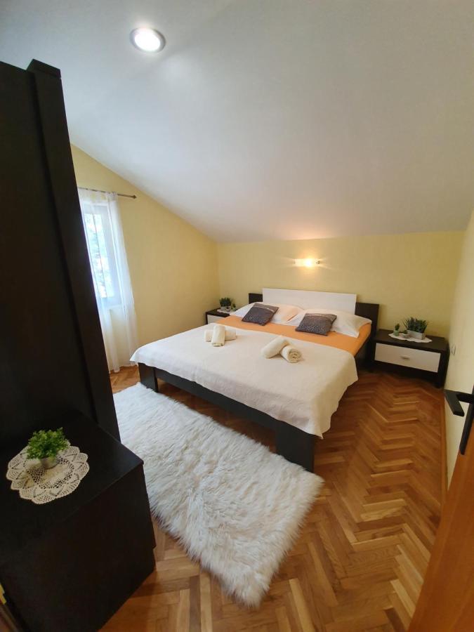 Apartments Angela Kampor ภายนอก รูปภาพ